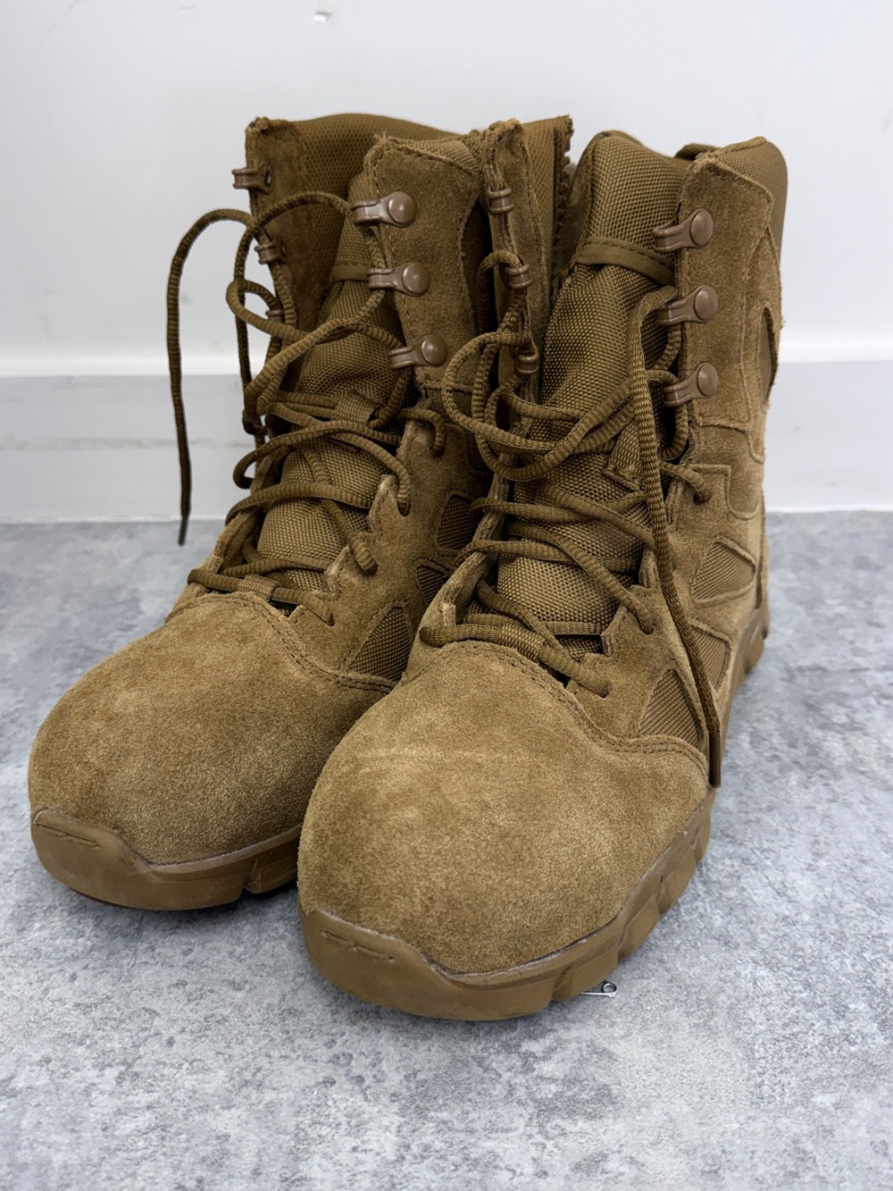 Reebok Sublite Cushion Tactical Boots Men’s 5.5 Coyote Composite Toe Side Zip